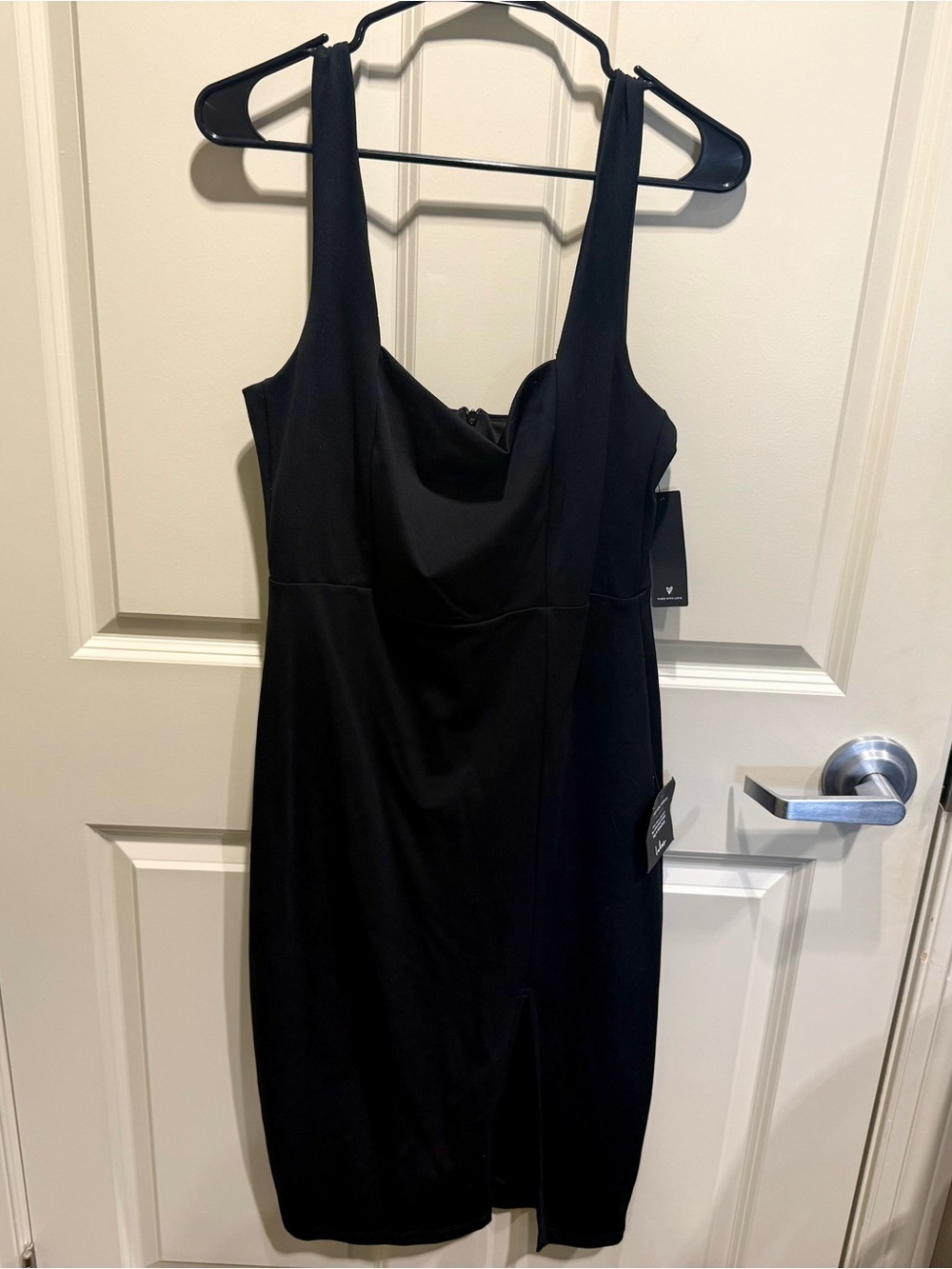 NWT Lulus Little Black Cocktail Dress Sleeveless Mini Dress With Slit Size Large